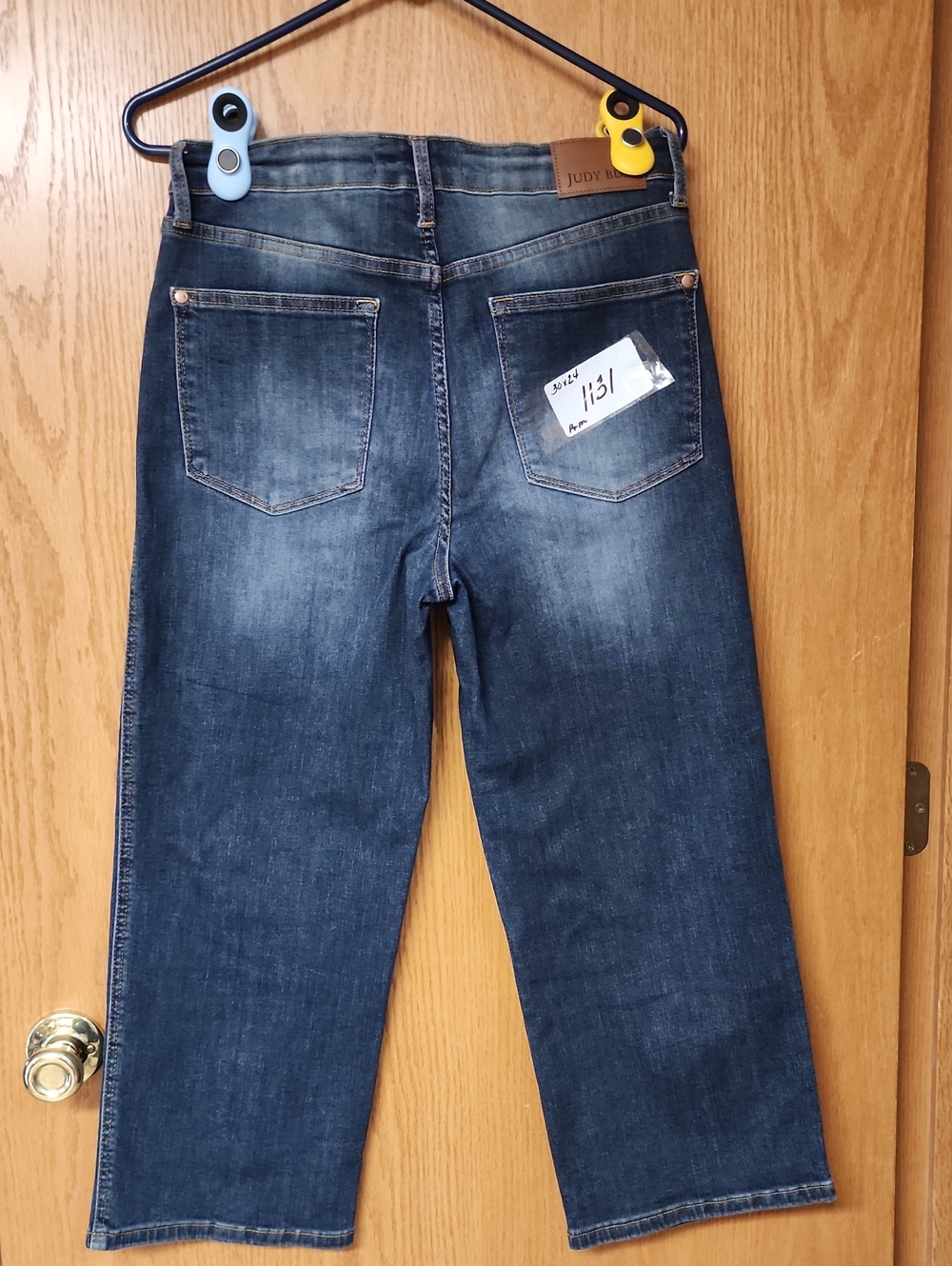 Judy Blue Womens crop Dark Blue Jeans 30x24 number 1131